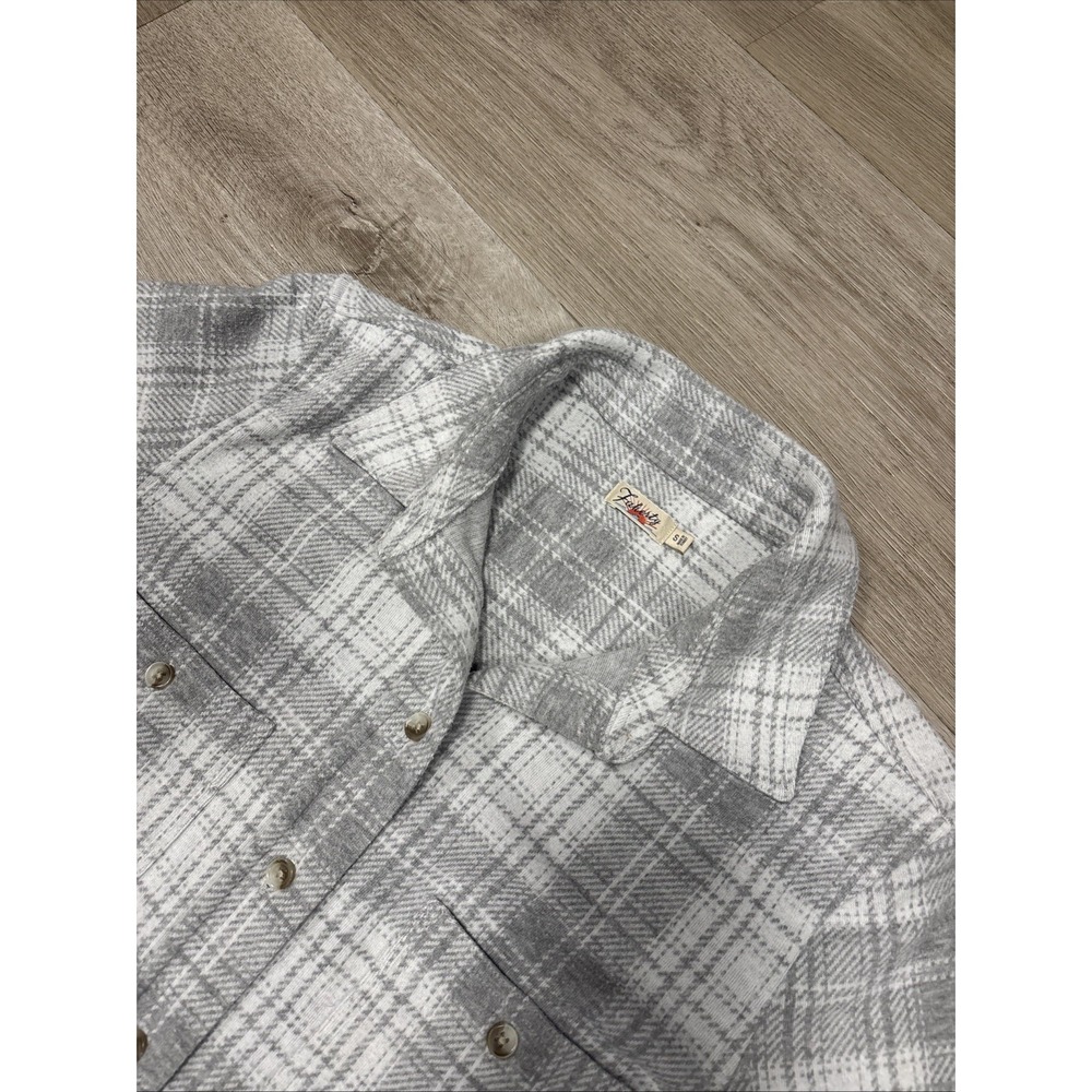 Faherty Top Womens Small Legend Sweater Shirt Winter Clouds Plaid Grey Soft Cozy